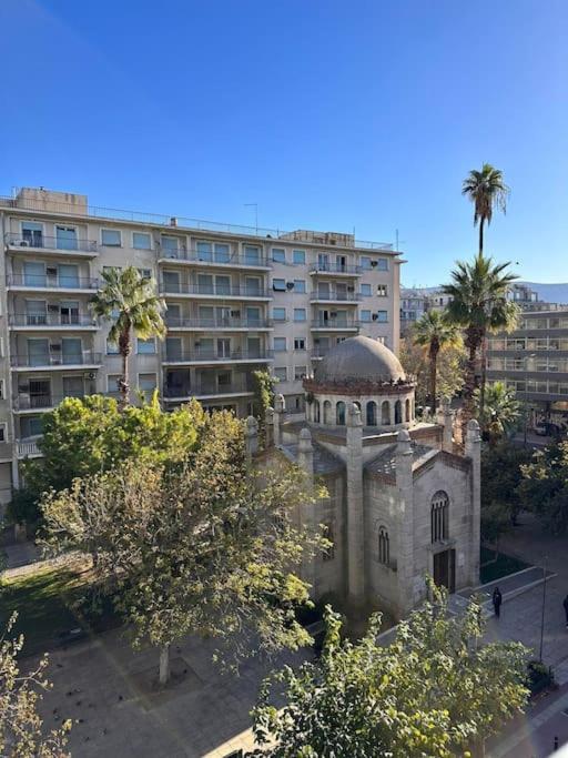 4 Family And Friends - Acropolis View Apartment Athens Ngoại thất bức ảnh