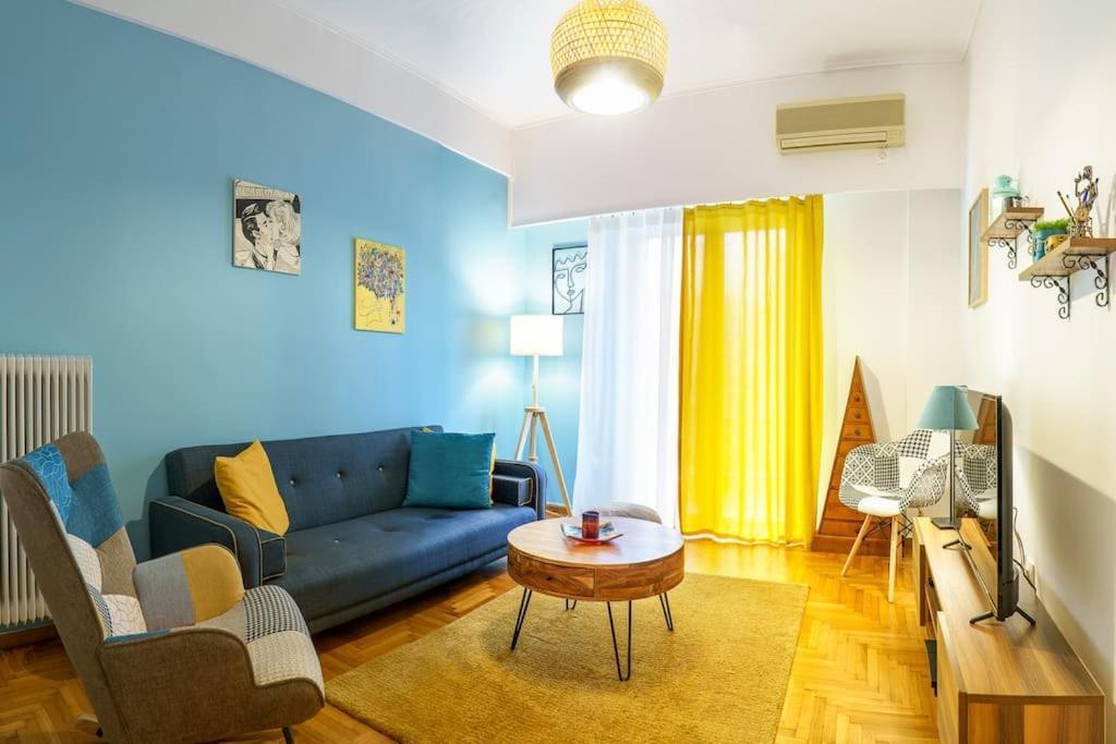 4 Family And Friends - Acropolis View Apartment Athens Ngoại thất bức ảnh